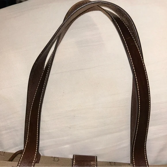 Dooney & Bourke Brown Tote with Classic Design - Picture 5 of 11